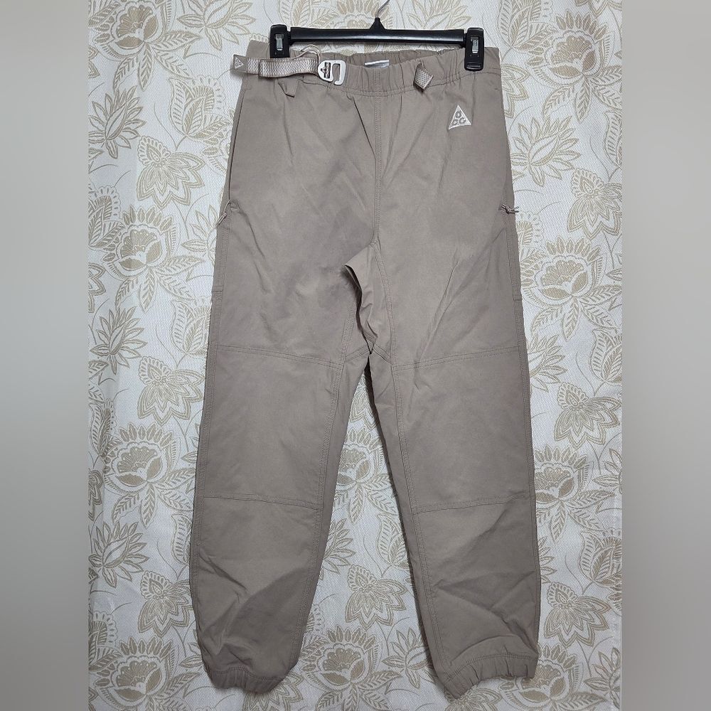 Nike ACG NRG Trail Pants Malt Beige CV0660-245 Men’s Size XS EUC Hiking Camping